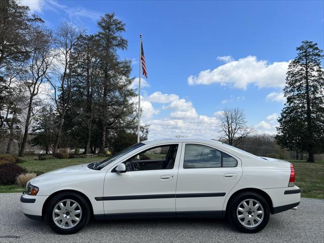 used 2002 Volvo S60 car, priced at $9,950