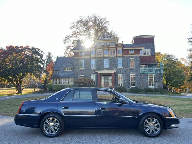 used 2007 Cadillac DTS car, priced at $19,950