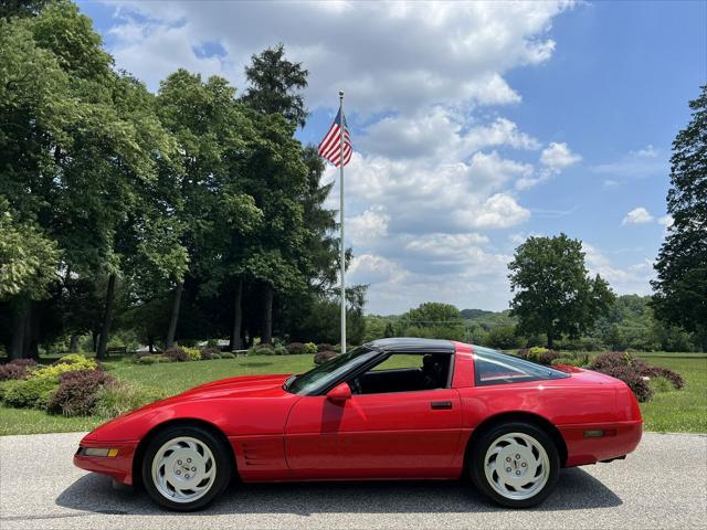 used 1992 Chevrolet Corvette car, priced at $16,950