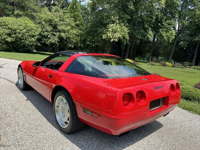 used 1992 Chevrolet Corvette car, priced at $16,950