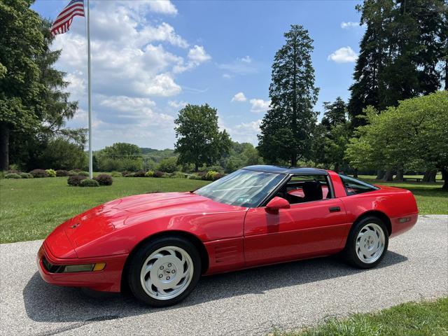 used 1992 Chevrolet Corvette car, priced at $16,950