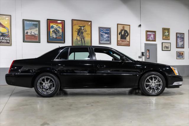 used 2007 Cadillac DTS car, priced at $25,000