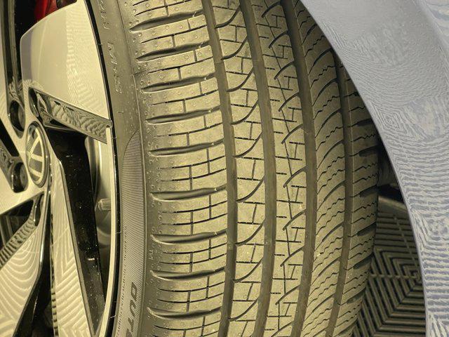 new 2025 Volkswagen Golf GTI car, priced at $34,363