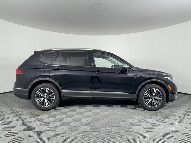 new 2024 Volkswagen Tiguan car