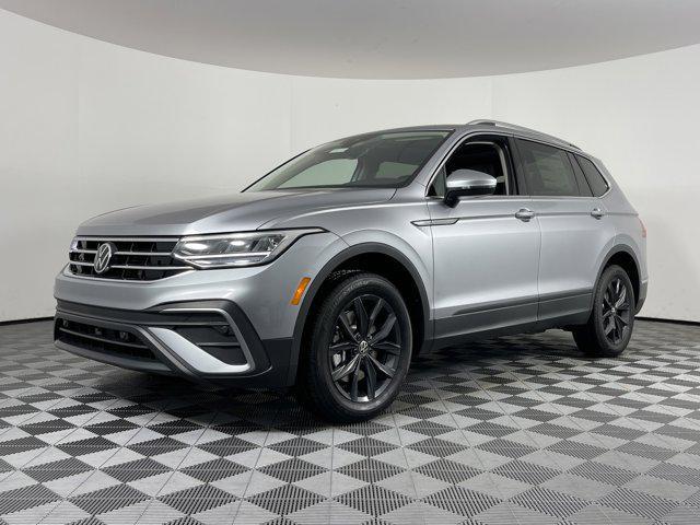 new 2024 Volkswagen Tiguan car, priced at $33,311