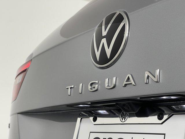 new 2024 Volkswagen Tiguan car, priced at $33,311