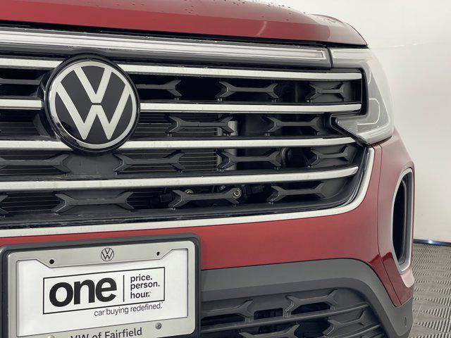 new 2024 Volkswagen Atlas car, priced at $46,023