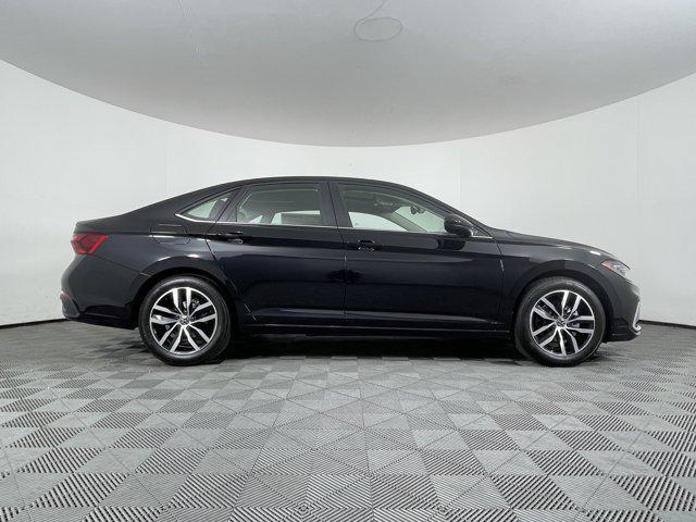 new 2025 Volkswagen Jetta car