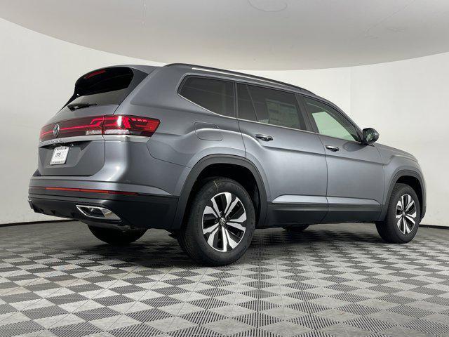 new 2024 Volkswagen Atlas car, priced at $36,681