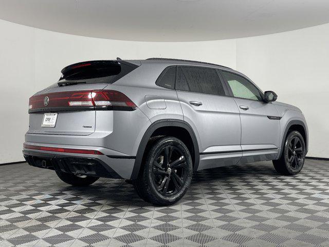 new 2025 Volkswagen Atlas Cross Sport car, priced at $52,006
