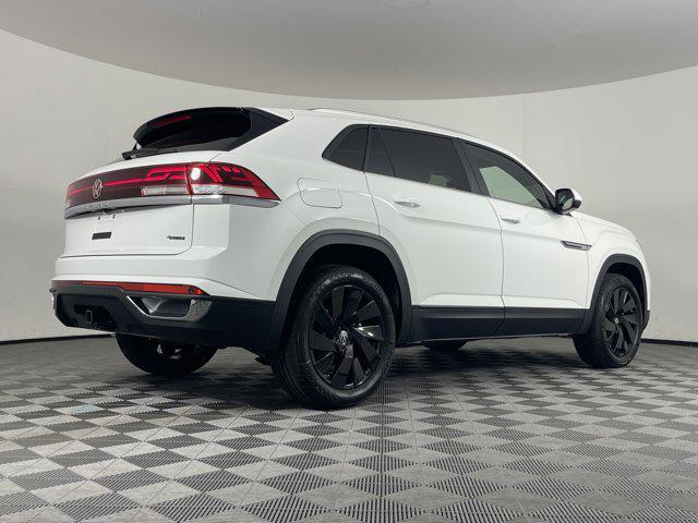 new 2024 Volkswagen Atlas Cross Sport car, priced at $42,700