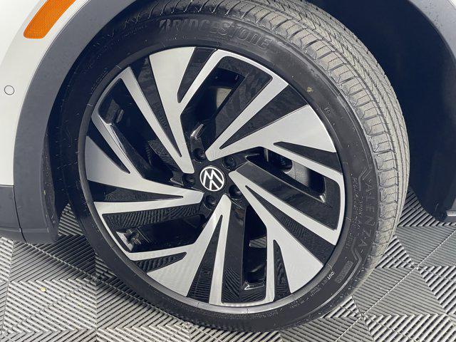 new 2025 Volkswagen ID.4 car, priced at $59,831