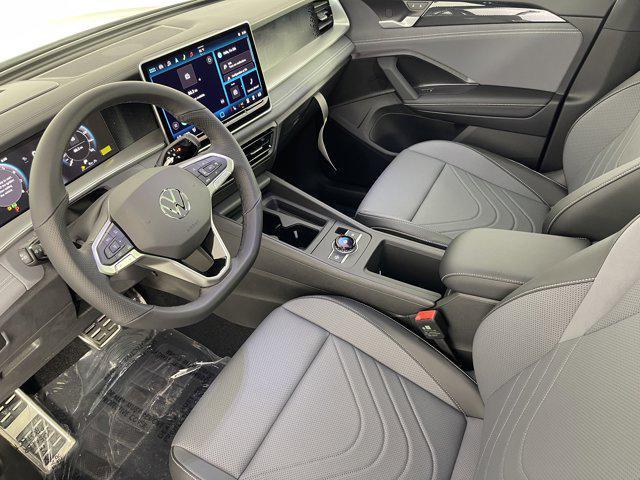 new 2025 Volkswagen Tiguan car, priced at $37,450