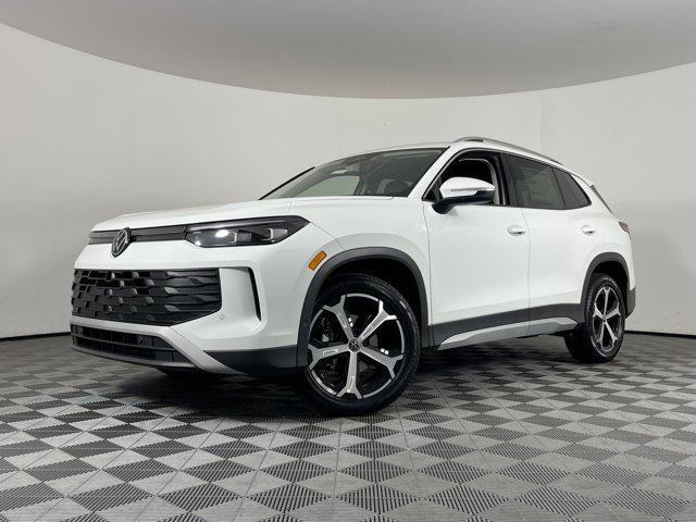 new 2025 Volkswagen Tiguan car, priced at $33,220