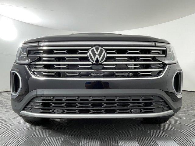 new 2024 Volkswagen Atlas car, priced at $48,257