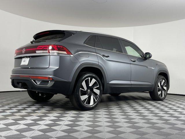 new 2024 Volkswagen Atlas Cross Sport car, priced at $42,530