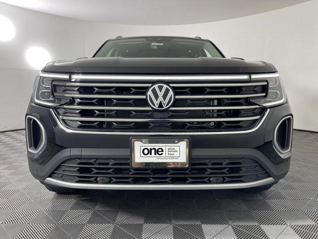 new 2024 Volkswagen Atlas car, priced at $42,791