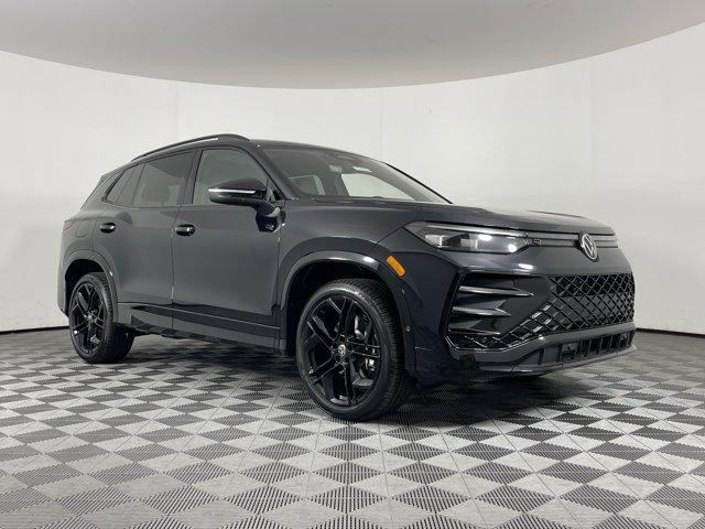 new 2025 Volkswagen Tiguan car, priced at $38,353