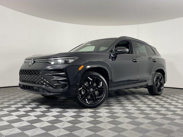 new 2025 Volkswagen Tiguan car, priced at $38,353