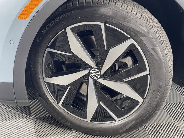 new 2025 Volkswagen ID.4 car, priced at $56,176