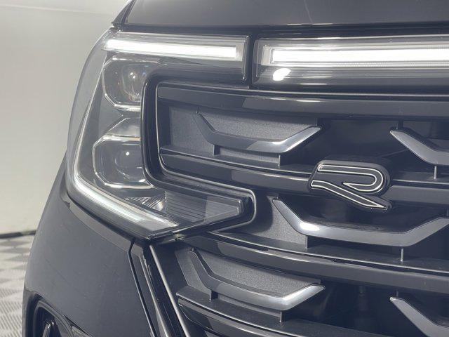 new 2025 Volkswagen Atlas Cross Sport car, priced at $52,006