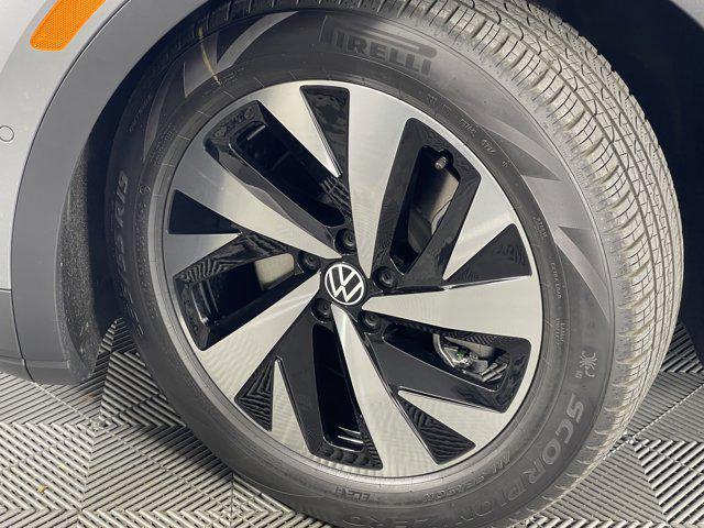 new 2025 Volkswagen ID.4 car, priced at $47,176