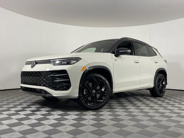 new 2025 Volkswagen Tiguan car, priced at $37,450
