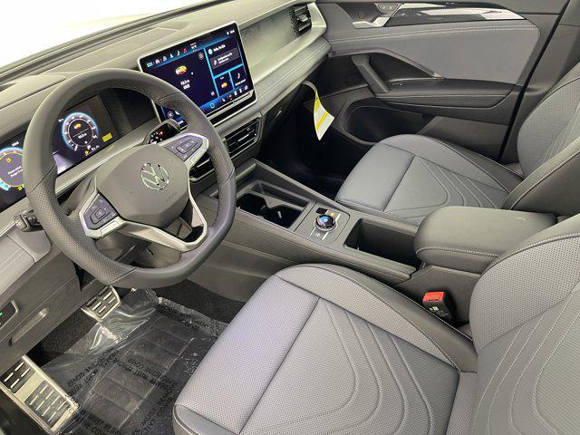 new 2025 Volkswagen Tiguan car, priced at $37,450