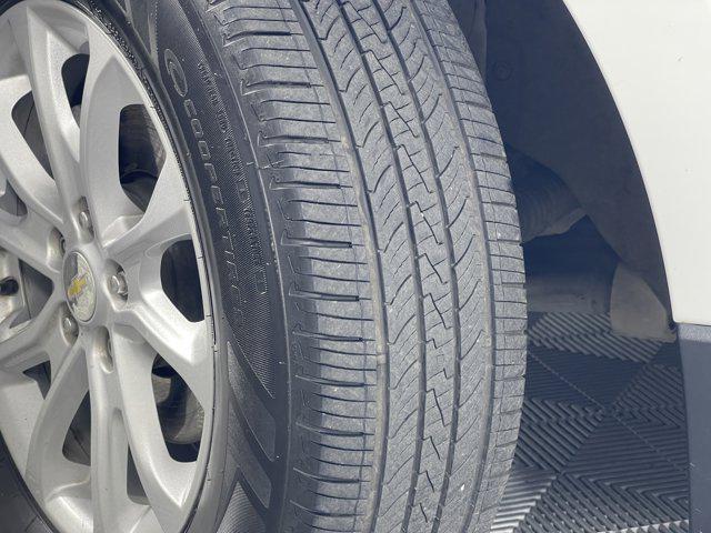 used 2020 Chevrolet Equinox car, priced at $12,388