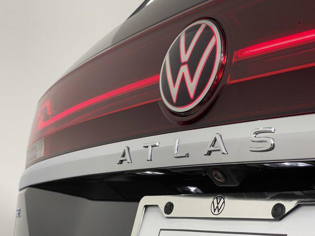 new 2024 Volkswagen Atlas car, priced at $41,047