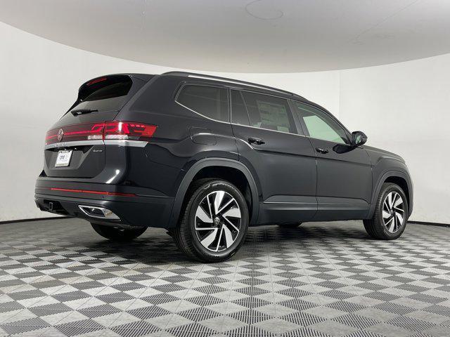 new 2024 Volkswagen Atlas car, priced at $41,047