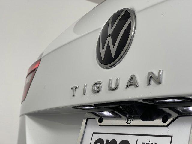 new 2024 Volkswagen Tiguan car, priced at $34,556