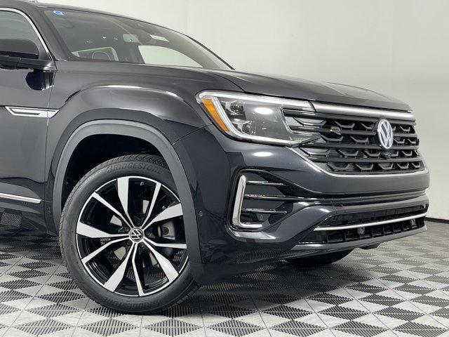 new 2024 Volkswagen Atlas Cross Sport car, priced at $50,230