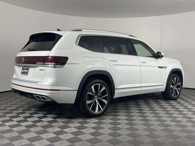 new 2025 Volkswagen Atlas car, priced at $55,644