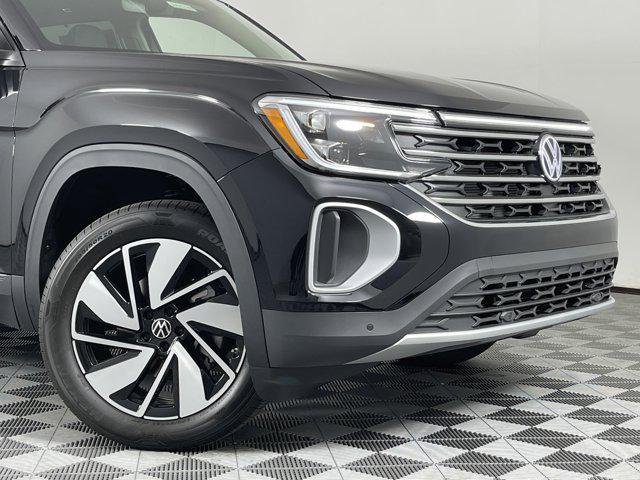 new 2024 Volkswagen Atlas car, priced at $41,998