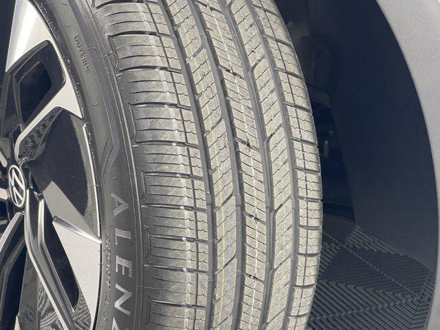 used 2022 Volkswagen ID.4 car, priced at $21,071