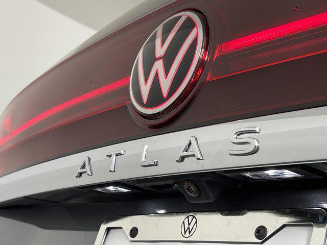 new 2024 Volkswagen Atlas car, priced at $42,569