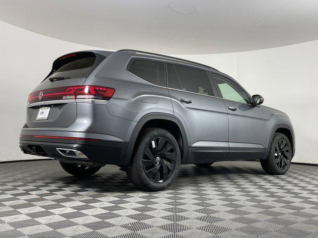 new 2024 Volkswagen Atlas car, priced at $42,569