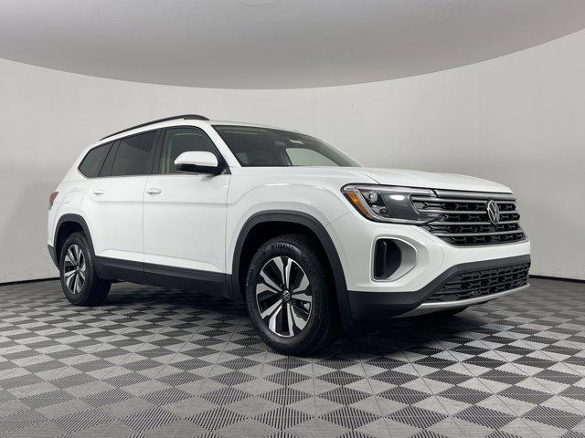 new 2025 Volkswagen Atlas car, priced at $38,454