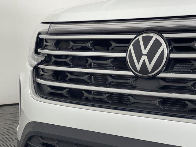 new 2025 Volkswagen Atlas car, priced at $38,454