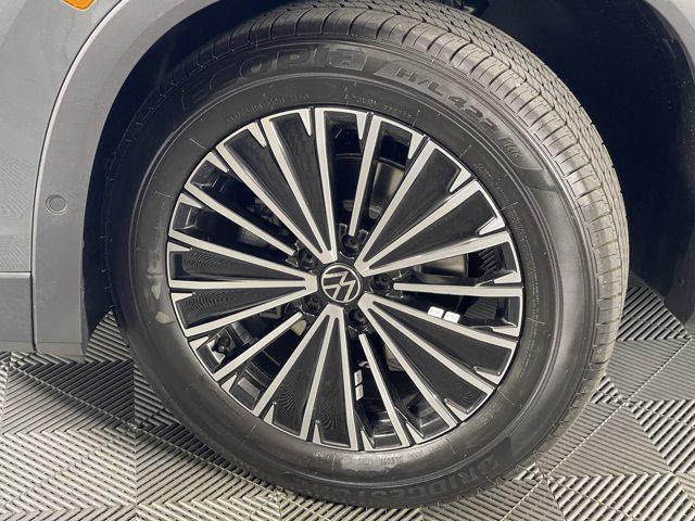 new 2025 Volkswagen Tiguan car, priced at $29,325