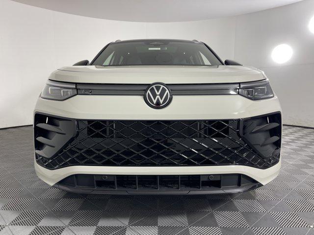 new 2025 Volkswagen Tiguan car, priced at $38,748