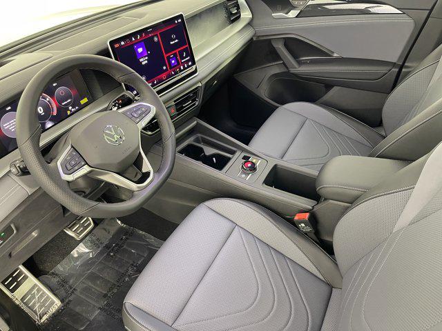 new 2025 Volkswagen Tiguan car, priced at $38,748