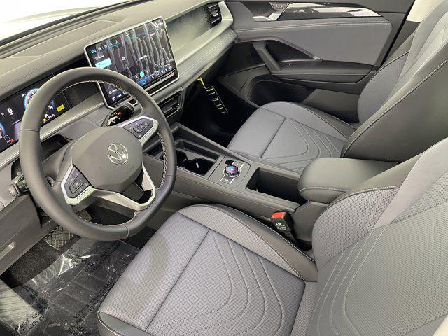 new 2025 Volkswagen Tiguan car, priced at $36,220