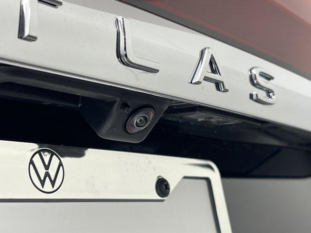 new 2025 Volkswagen Atlas car, priced at $55,189