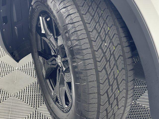 new 2025 Volkswagen Atlas car, priced at $48,004