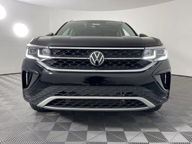 new 2024 Volkswagen Taos car, priced at $35,681