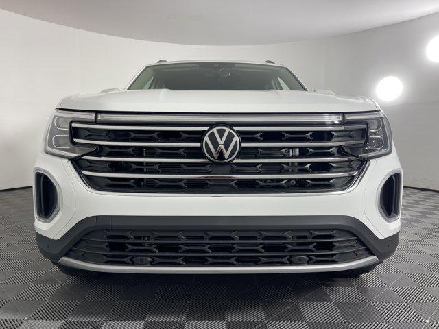 new 2025 Volkswagen Atlas car, priced at $44,837