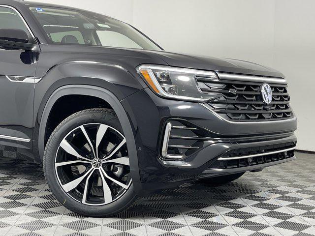 new 2025 Volkswagen Atlas car, priced at $54,894