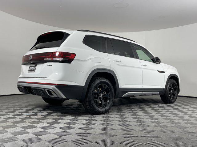 new 2025 Volkswagen Atlas car, priced at $45,309